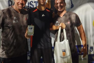 Tenista de Rio Preto é campeão de etapa brasileira no Corinthians
