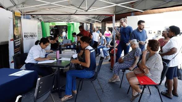 Confira as vagas de emprego desta quinta em Rio Preto