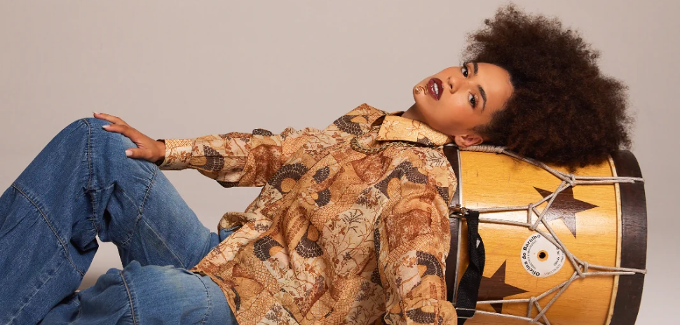 Bruna Black traz seu novo show no Sesi no dia 6 de novembro