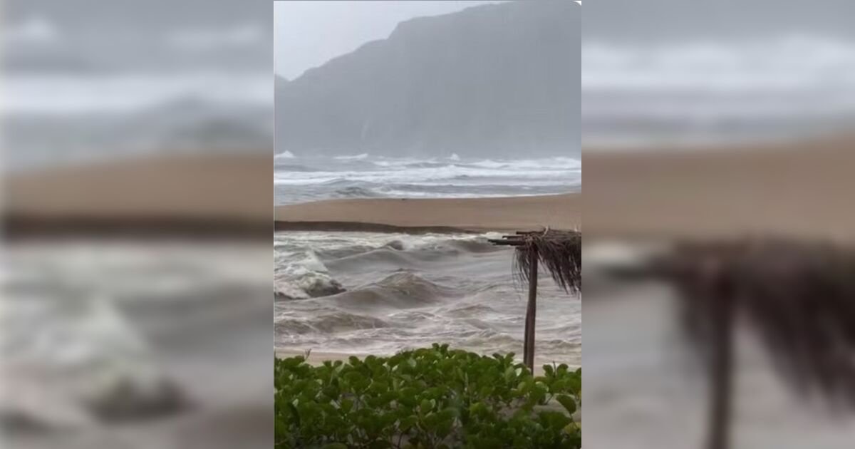 Turista alemã morre afogada após ser arrastada por correnteza em praia isolada de SC