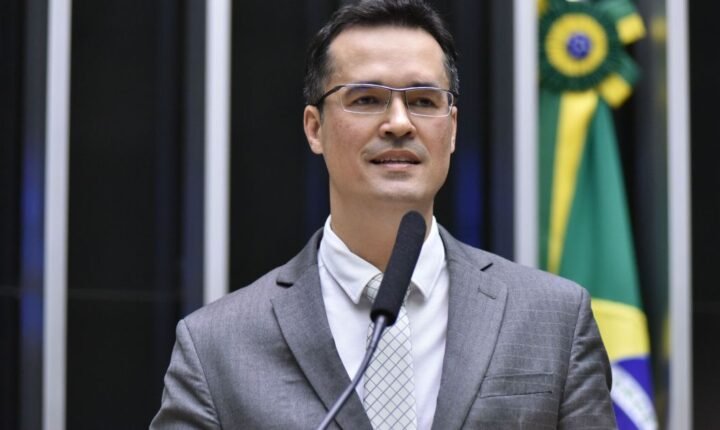 Dallagnol descreve clima tenso nos bastidores do debate na Band