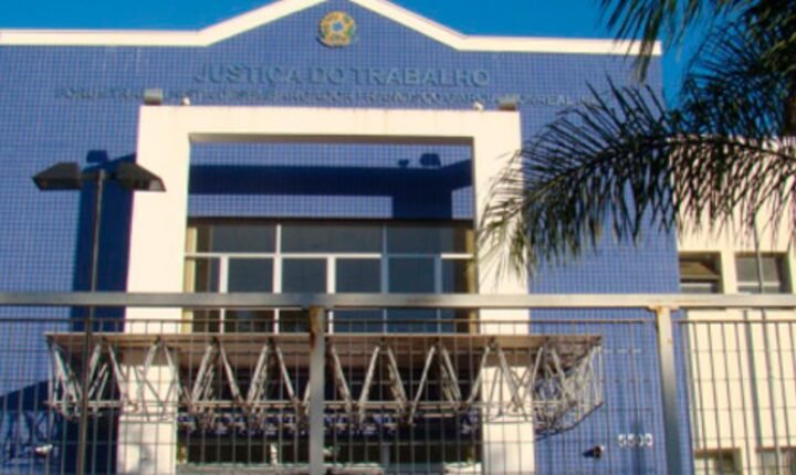 Justiça do Trabalho proíbe construtora de fazer propaganda eleitoral e eventos com políticos e funcionários