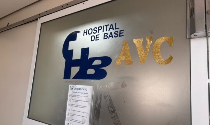 Hospital de Base registra aumento de 41% nos atendimentos de AVC; entre jovens e adultos jovens, aumento foi de mais de 72%