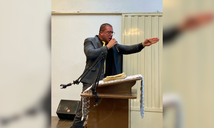 Pastor envolvido em incidente mortal em motel já tinha histórico de violência doméstica e posse de arma