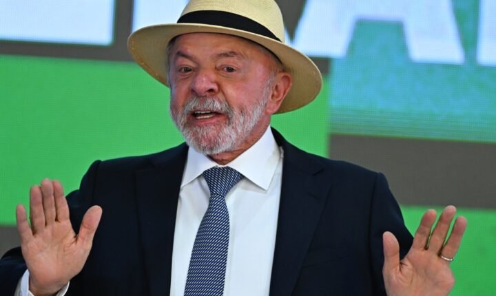 Equipe de Lula responde ao TSE aceitando desafio sobre sigilos