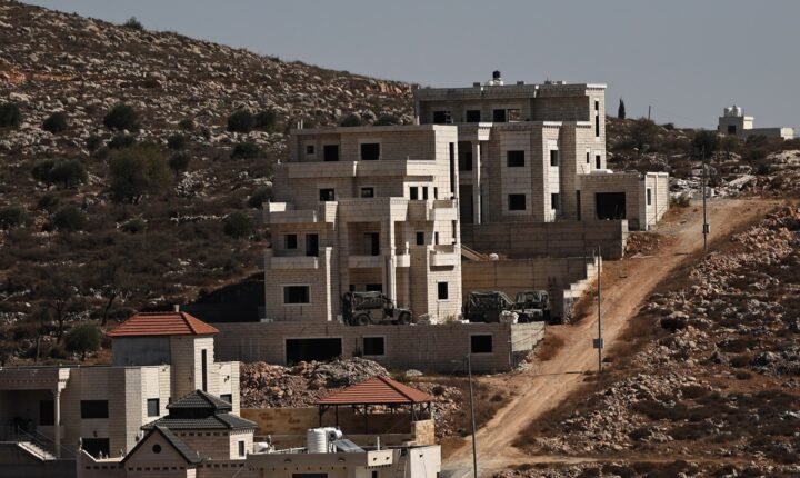 Netanyahu ordena fechamento total da Cisjordânia após ataque contra israelenses