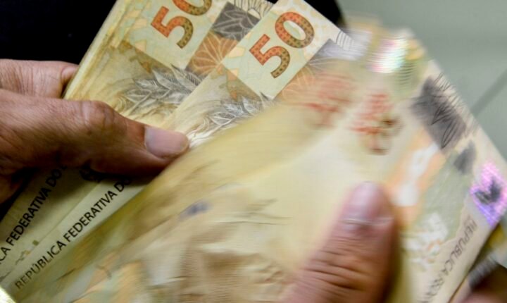Portaria convoca instituições financeiras para 3ª fase do Desenrola