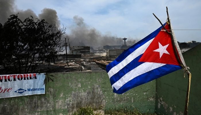 Bandeira de Cuba Yamil Lage//AFP
