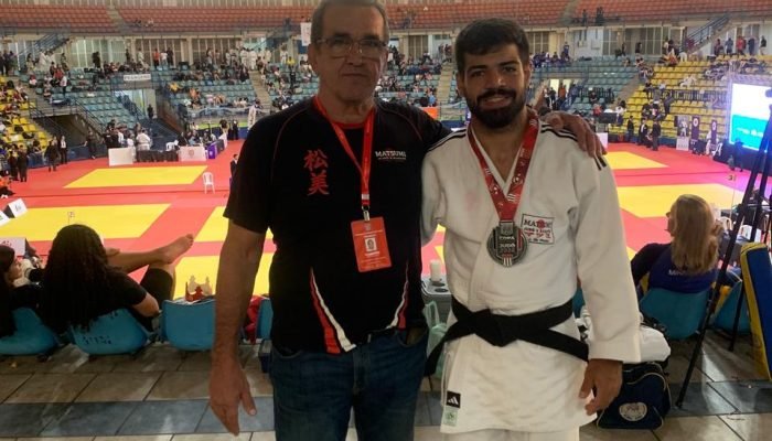 14c3c264-a29e-461d-8348-1c4f230edb0f