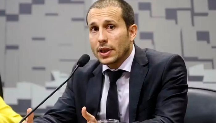Em seu despacho, Mendonça afirma ter sido monitorado ilegalmente durante o mês passado Marcos O...