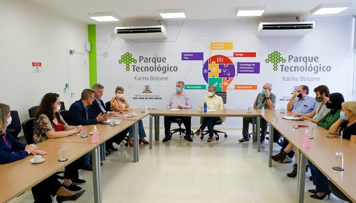 52112035967_25dfd8ee41_k