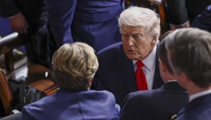 O presidente dos EUA, Donald Trump, no Capitólio, em Washington (Foto: EFE/EPA/WILL OLIVER)