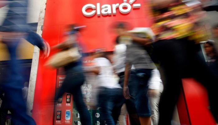 A sobreposição da Claro com a Desktop se dá em sua maioria no mercado de banda larga fixa NILT...