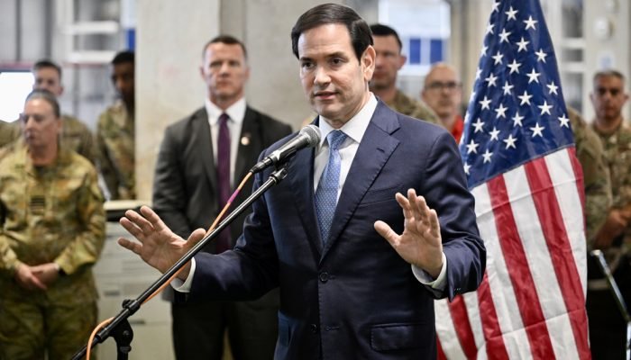 Jerusalém (Israel), 24.out.2025 — O secretário de Estado dos EUA, Marco Rubio, visita o Centr...