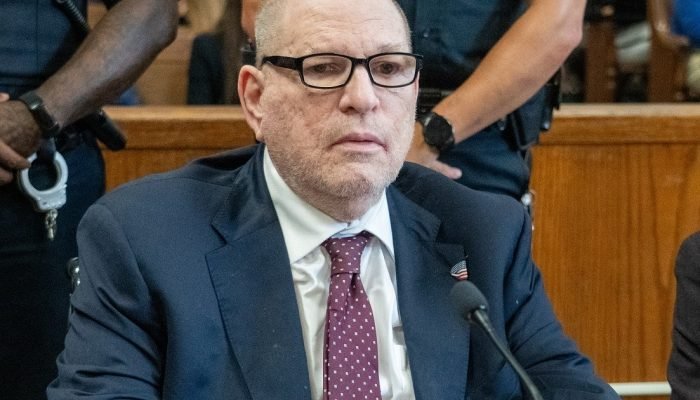 A Promotoria havia solicitado uma pena de 20 anos de prisão para Weinstein POOL / GETTY IMAGES N...