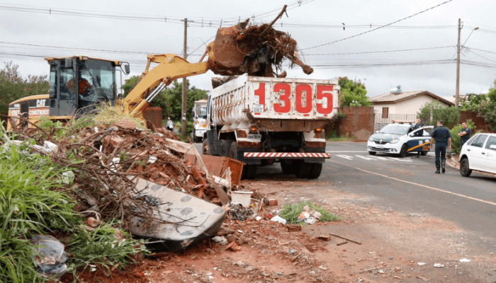 Copia_de_foto_destaque_leticia_1_7abac26def