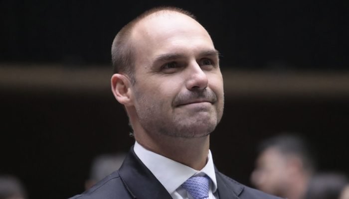 O que Eduardo Bolsonaro pretende com isso? (Foto: Bruno Spada/Câmara dos Deputados)