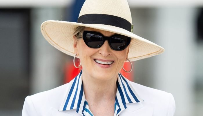 CANNES, FRANCE - MAY 14: Meryl Streep attends a photocall as she receives an honorary Palme d'Or ...