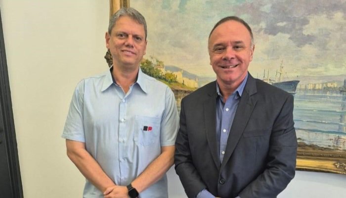 Prefeito_Fabio_Candido_recebe_Governador_Tarcisio_de_Freitas_fd3a7249fe (1)