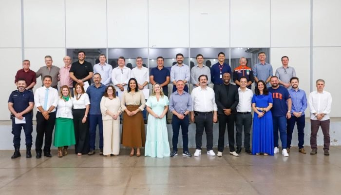 Reuniao_com_secretariado_9bd6dede57