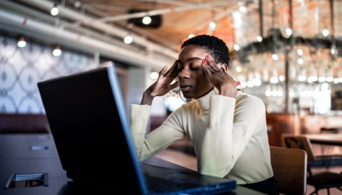 dcomercio-saudemental-freepik