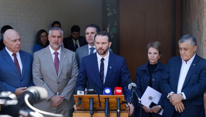 Após impasse, governo anuncia acordo com Motta e representantes do agro sobre dívidas rurais. (...