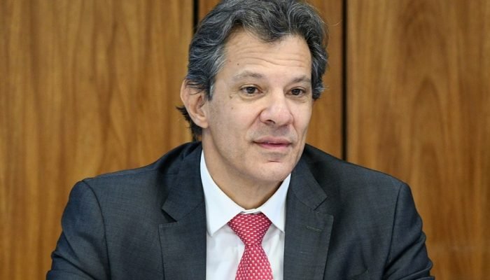 O ministro da Fazenda, Fernando Haddad, participa de reunião com as lideranças dos grupos de en...