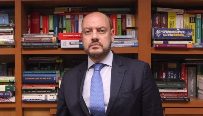 Couto: Sou contra mandato no STF, sou a favor de ter uma idade maior para entrar Divulgação / C...