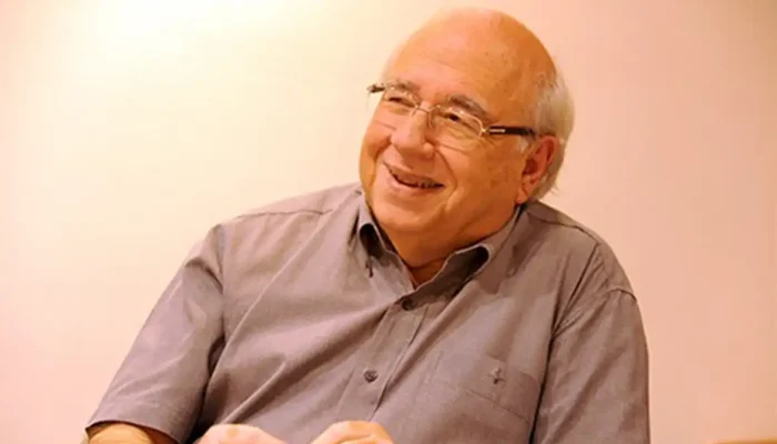 luis-fernando-verissimo-conta-sua-trajetoria-pessoal-e-profissional-em-encontro-na-universidade-do-livro