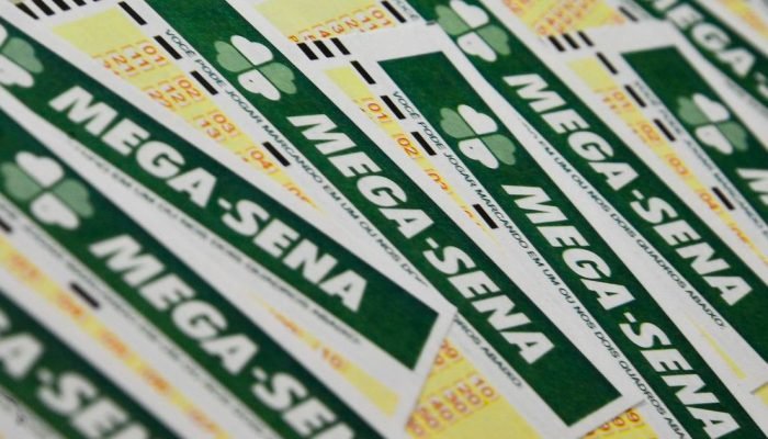 Mega-Sena sorteia prêmio de R$ 42 milhões neste sábado Agência Brasil