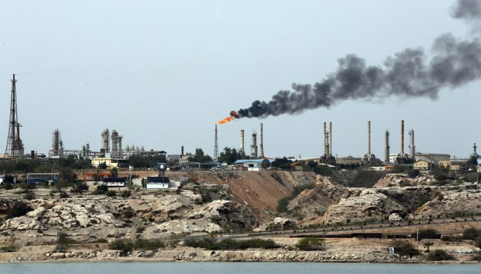 Imagem de arquivo da Ilha de Kharg, por onde passam 90% das exportações de petróleo do Irã (F...