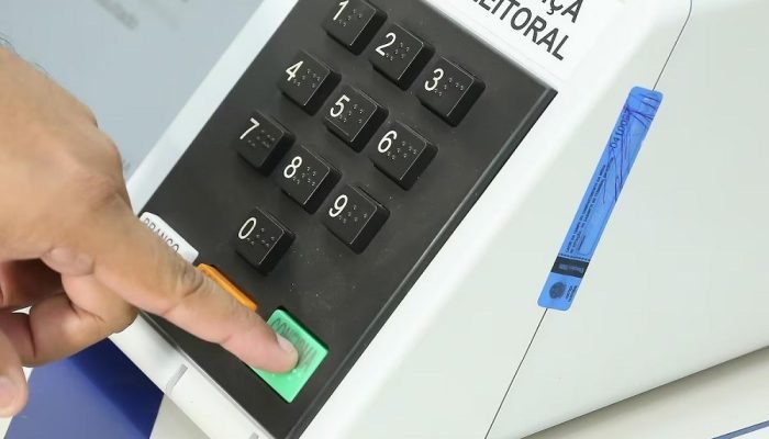 Urna Eletrônica Antonio Augusto/TSE