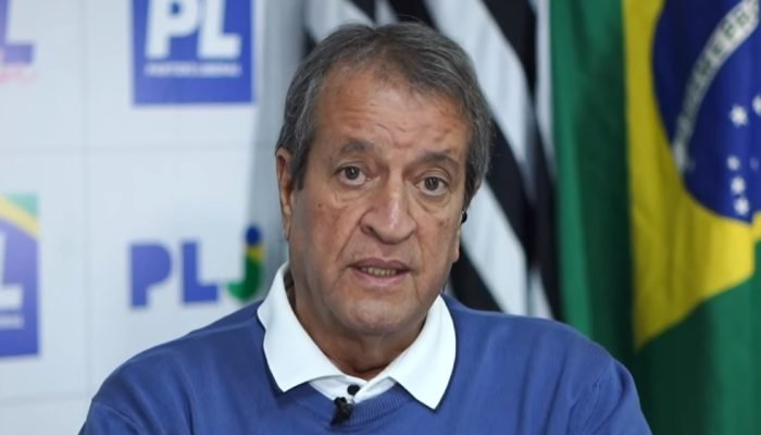 Presidente do PL afirma que partidos de centro e direita se unirão a Flávio Bolsonaro no segund...