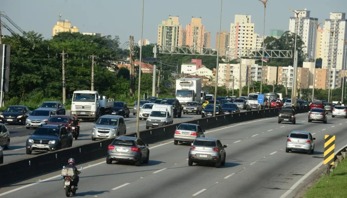 Trânsito em São Paulo. Foto: Francisco Cepeda/Governo de SP